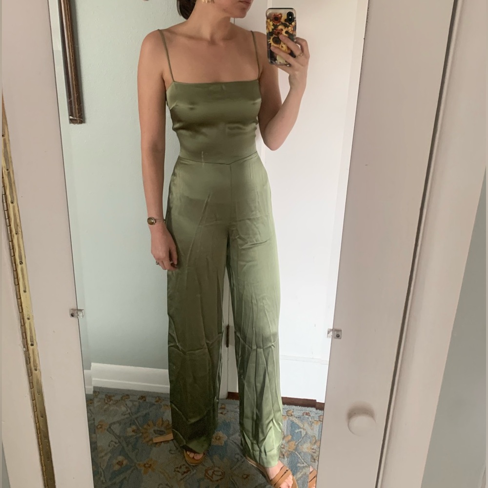 NWT Reformation Sage Jumpsuit 4 in Artichoke